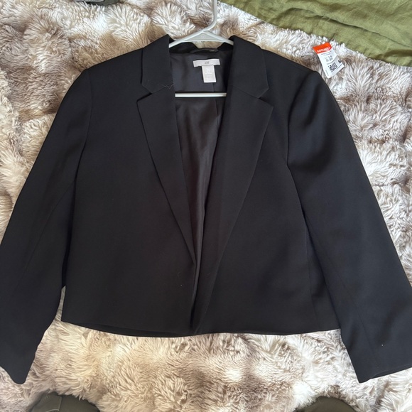 H&M Jackets & Blazers - H&M Classic Black Blazer